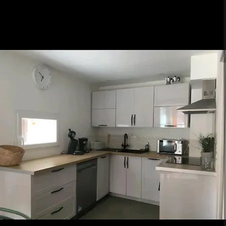 Duplex Refait A Neuf Dans Vieille Batisse Villa Prades  Exterior photo